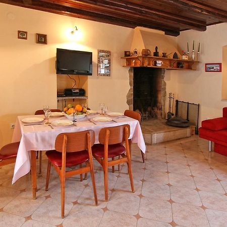 Holiday Home Marko Funtana Exterior photo